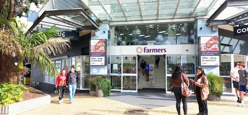 Takapuna Beach Sunday Market cover photo